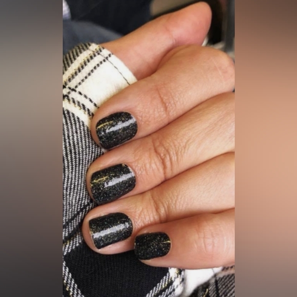 Last chance! Color Street Only in Vegas plus Glitter Twosie Nail Polish Strips - Picture 8 of 15